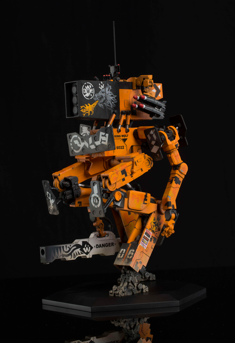 Illustration for article titled Hope You Like Pictures Of Giant Combat Mechs Because